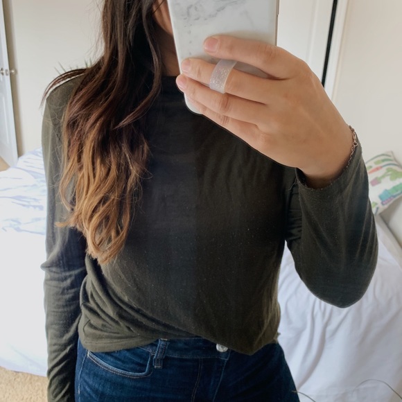 Green mock neck sweater/tee - Picture 2 of 6